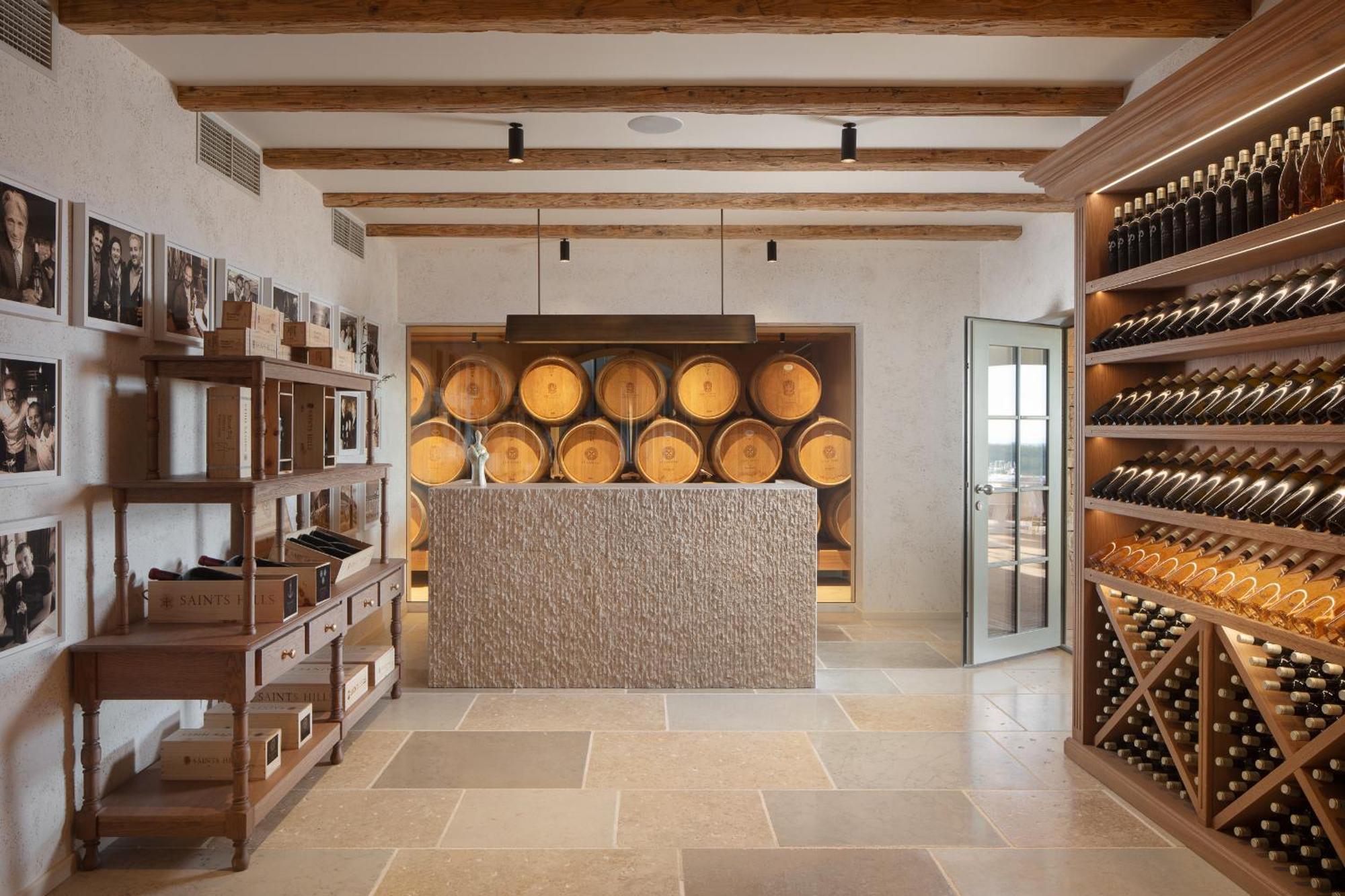 Saints Hills Cantina Višnjan Екстериор снимка