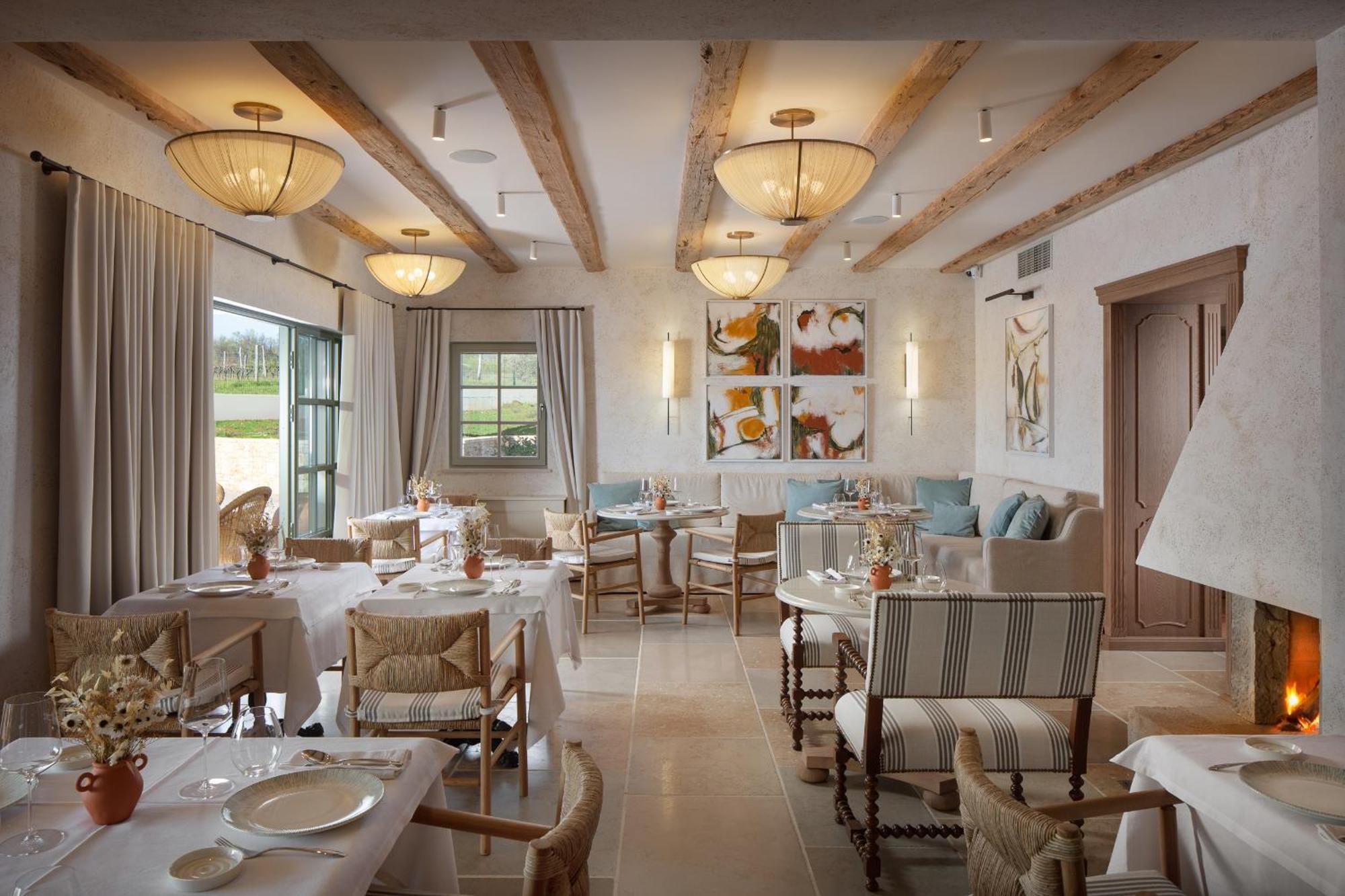 Saints Hills Cantina Višnjan Екстериор снимка
